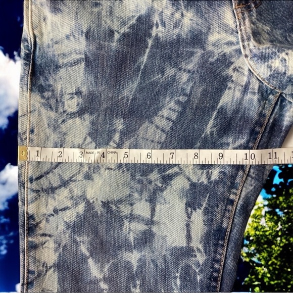 Good Treasures Custom Reverse Tie Dye Wrangler Cash Jeans Size 7/8 - Picture 10 of 16